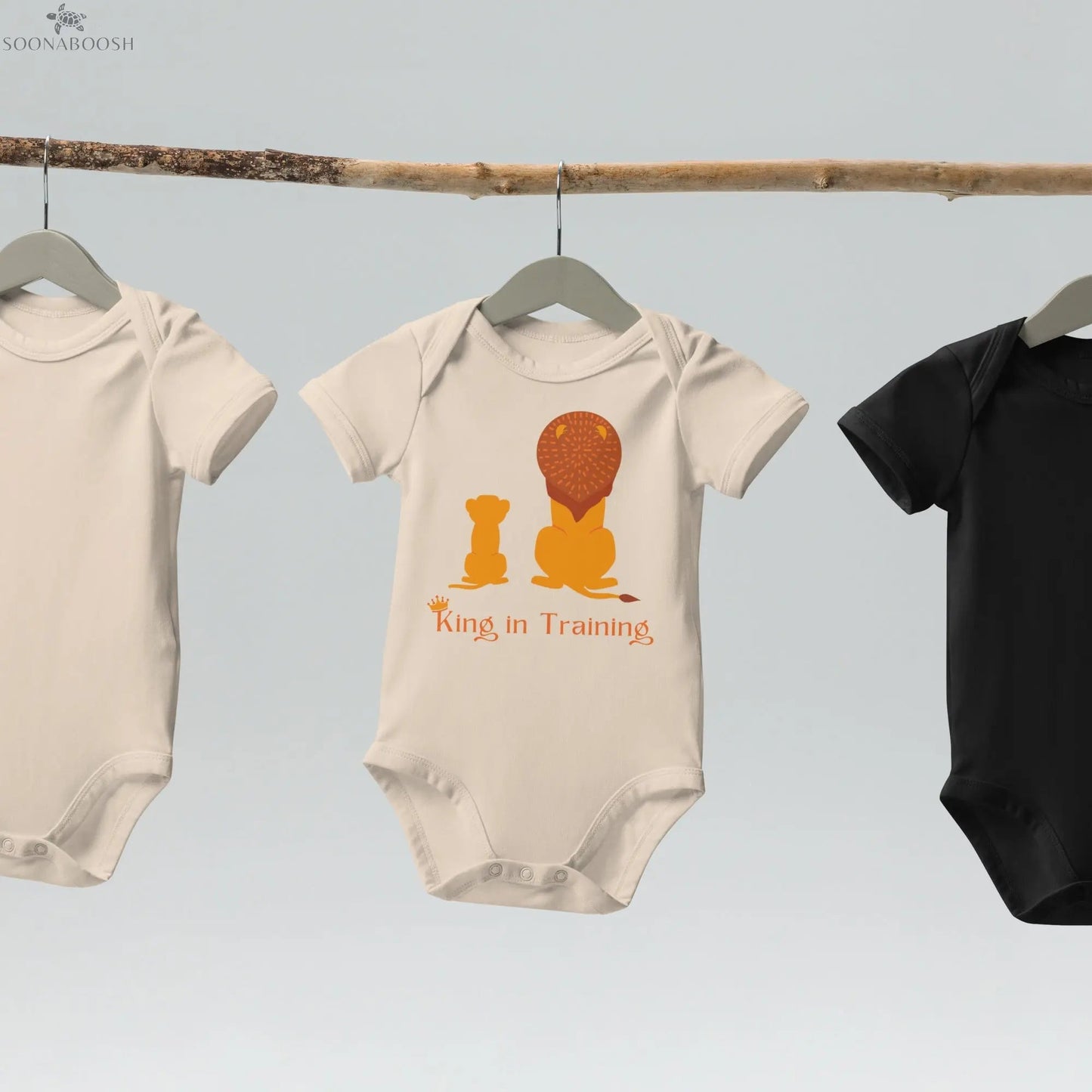 Organic cotton baby bodysuit | King in training soonaboosh